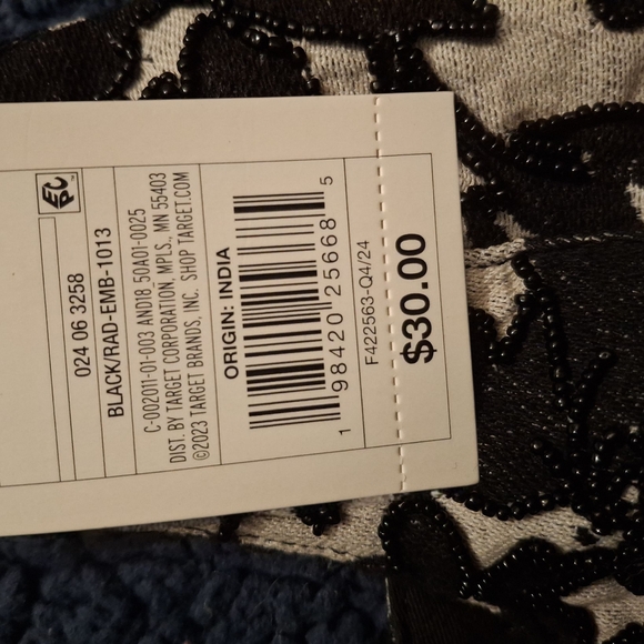 NWT A New Day Mini Beaded Cresent Handbag 🖤 - Picture 5 of 5